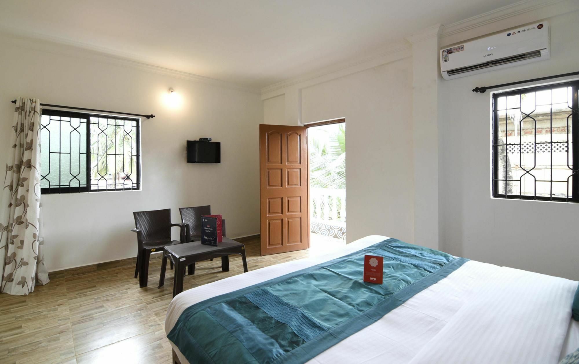 Frank Guest House Baga Esterno foto
