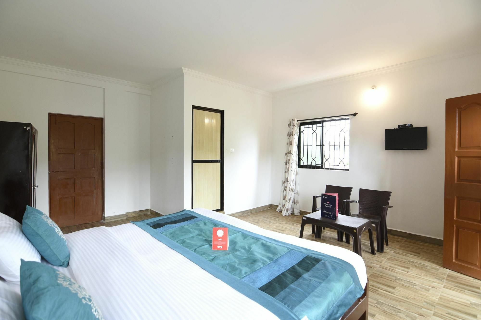 Frank Guest House Baga Esterno foto