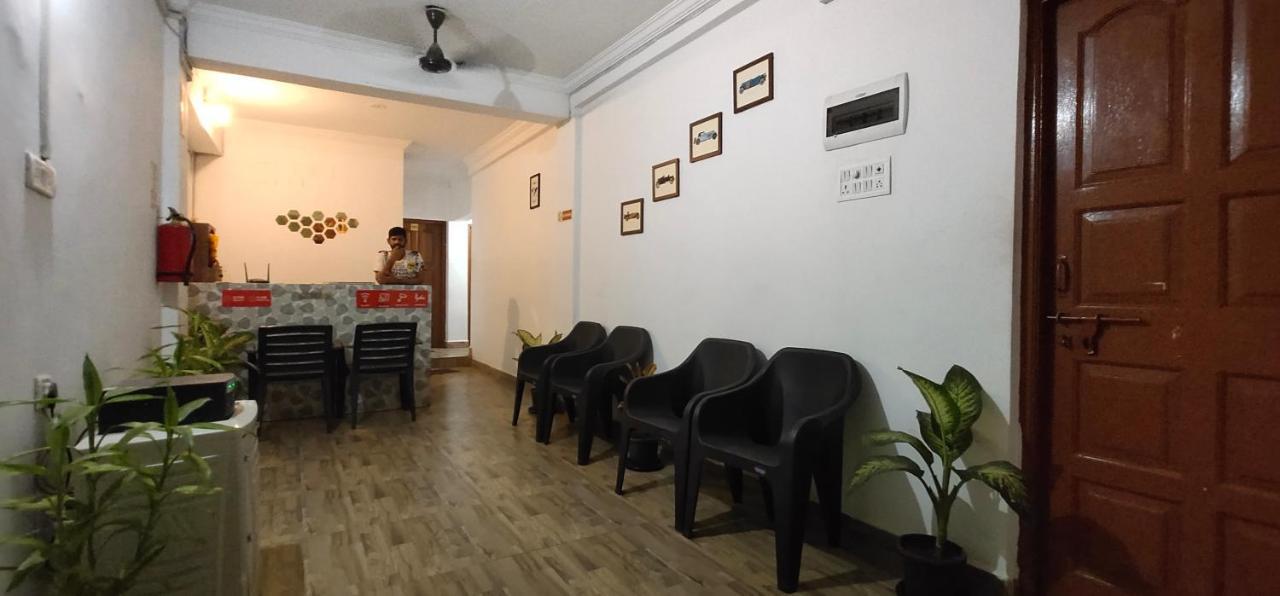 Frank Guest House Baga Esterno foto